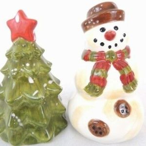 Tabletop Unlimited Xmas 3D Salt And Pepper Shaker